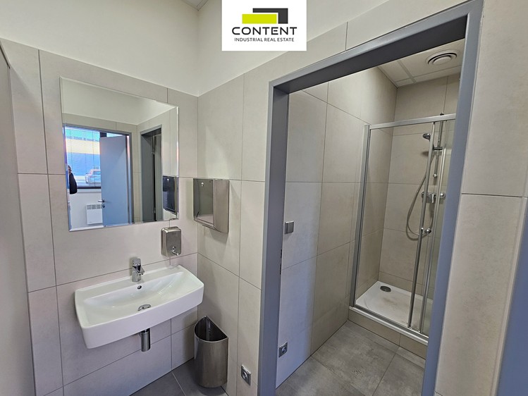 Pronájem komerčního prostoru, 874 m² (17 z 22)