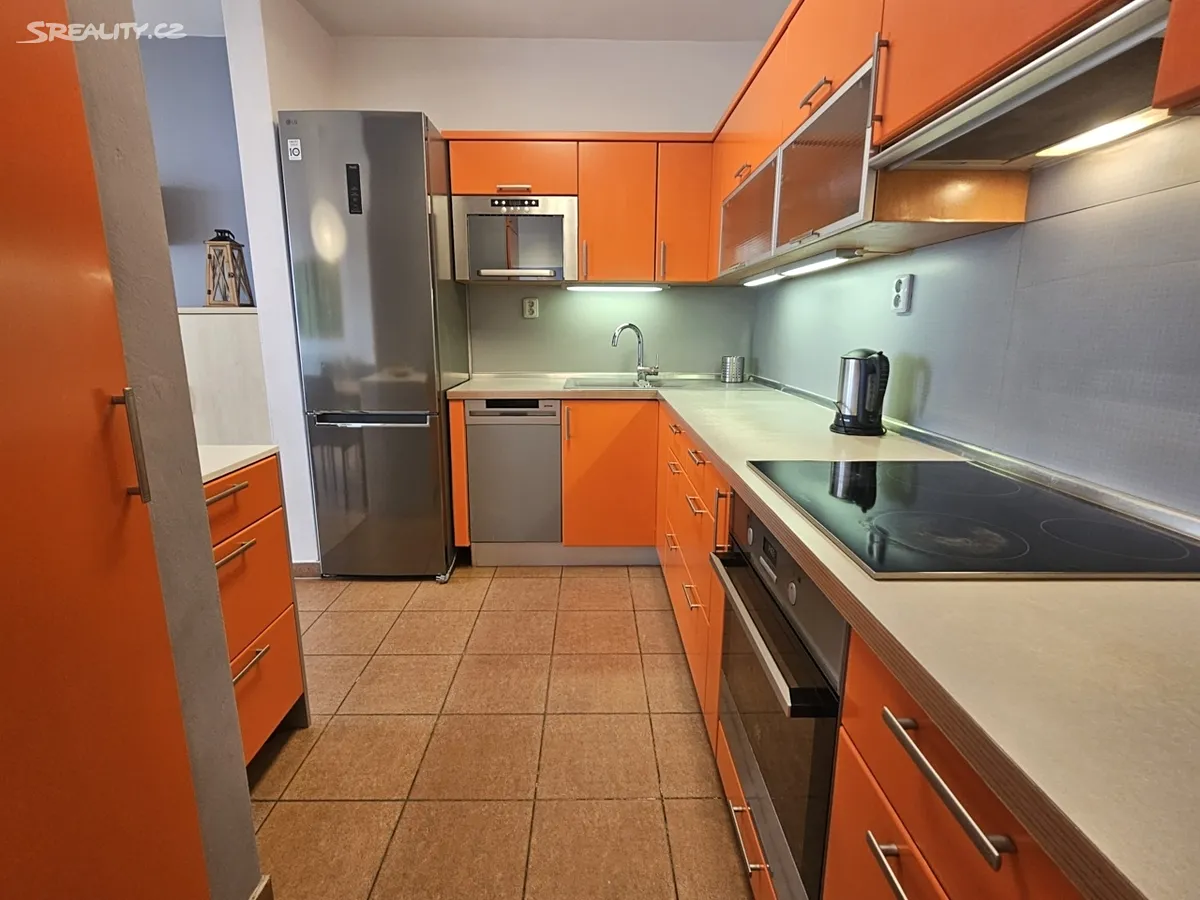 Pronájem bytu 3+kk 102 m² – pohled 4