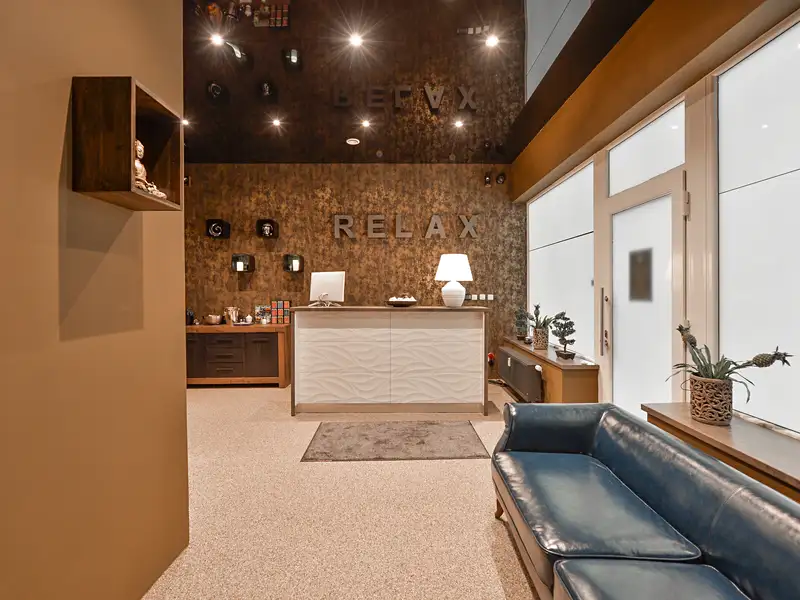 Prodej obchodního prostoru 133 m², Praha – náhled fotky 2