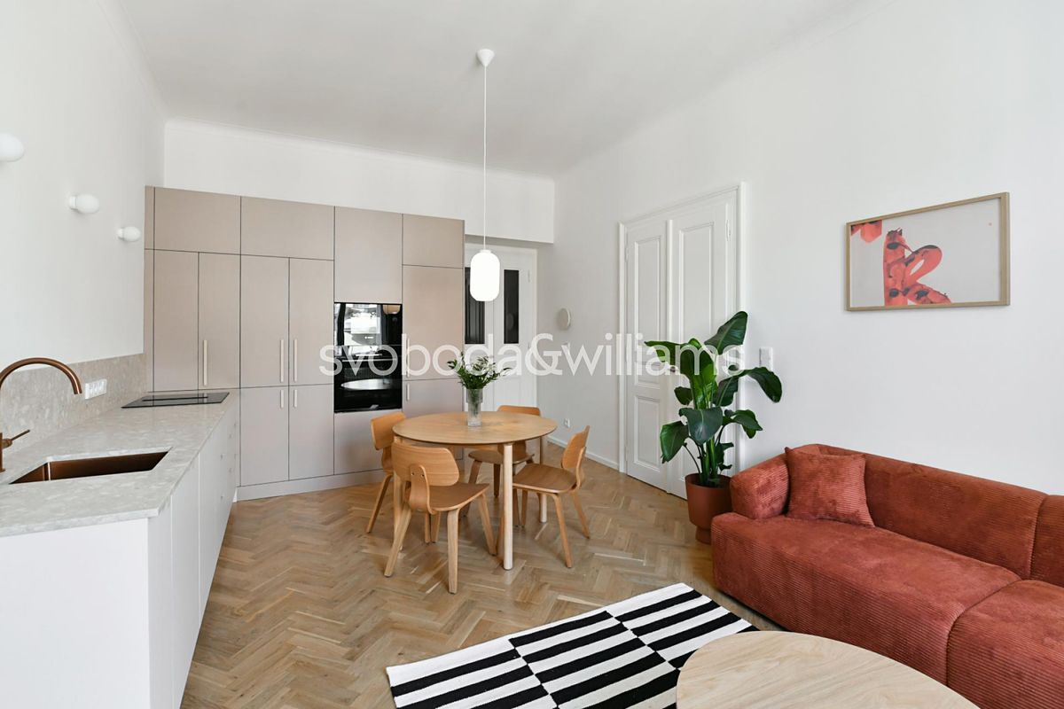 Pronájem bytu 2+kk 56 m²