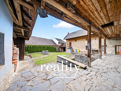 Prodej  rodinného domu 127 m², pozemek 4 402 m²