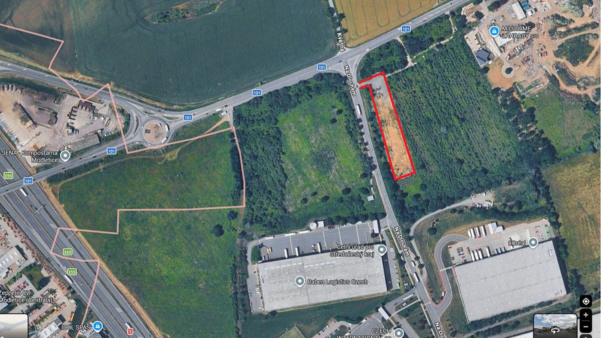 Pronájem komerčního pozemku 9000 m² – fotografie 3
