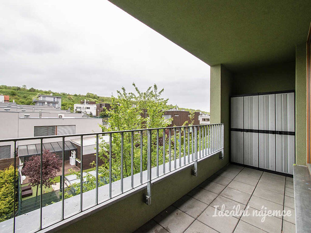 Pronájem bytu 3+kk 68 m²