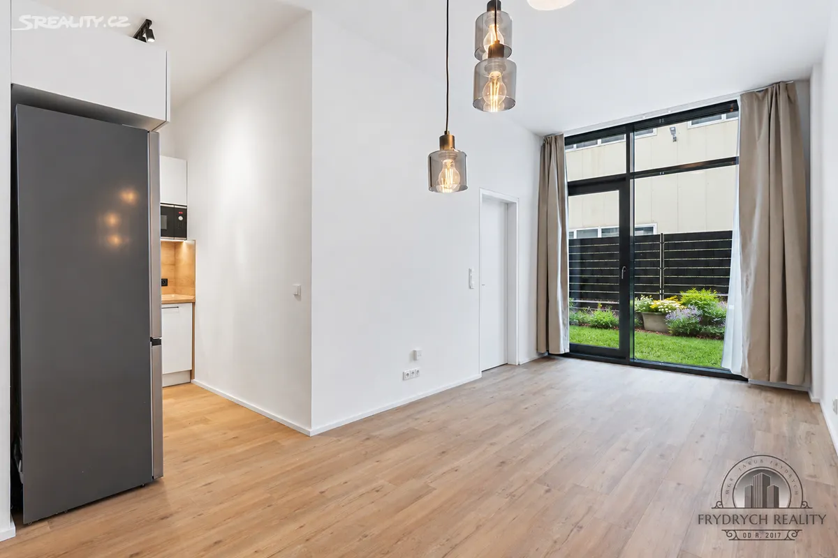 Pronájem bytu 2+kk 51 m², Malešická