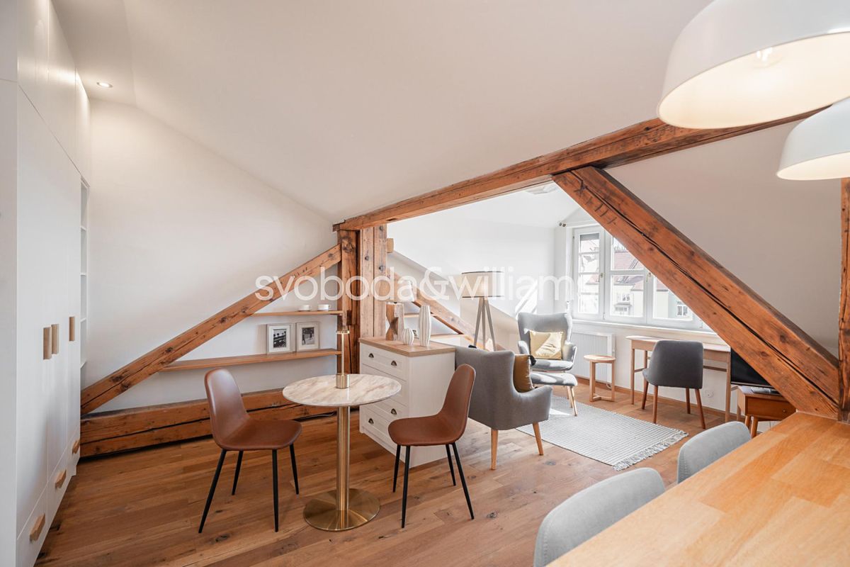 Pronájem bytu 1+kk 44 m²