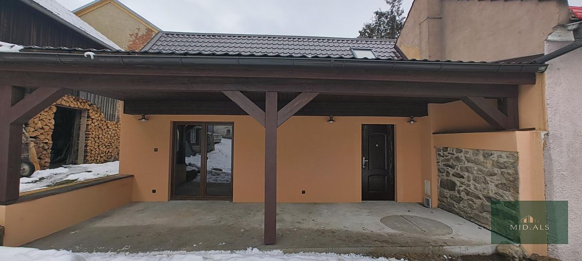 Pronájem bytu 1+1 60 m²