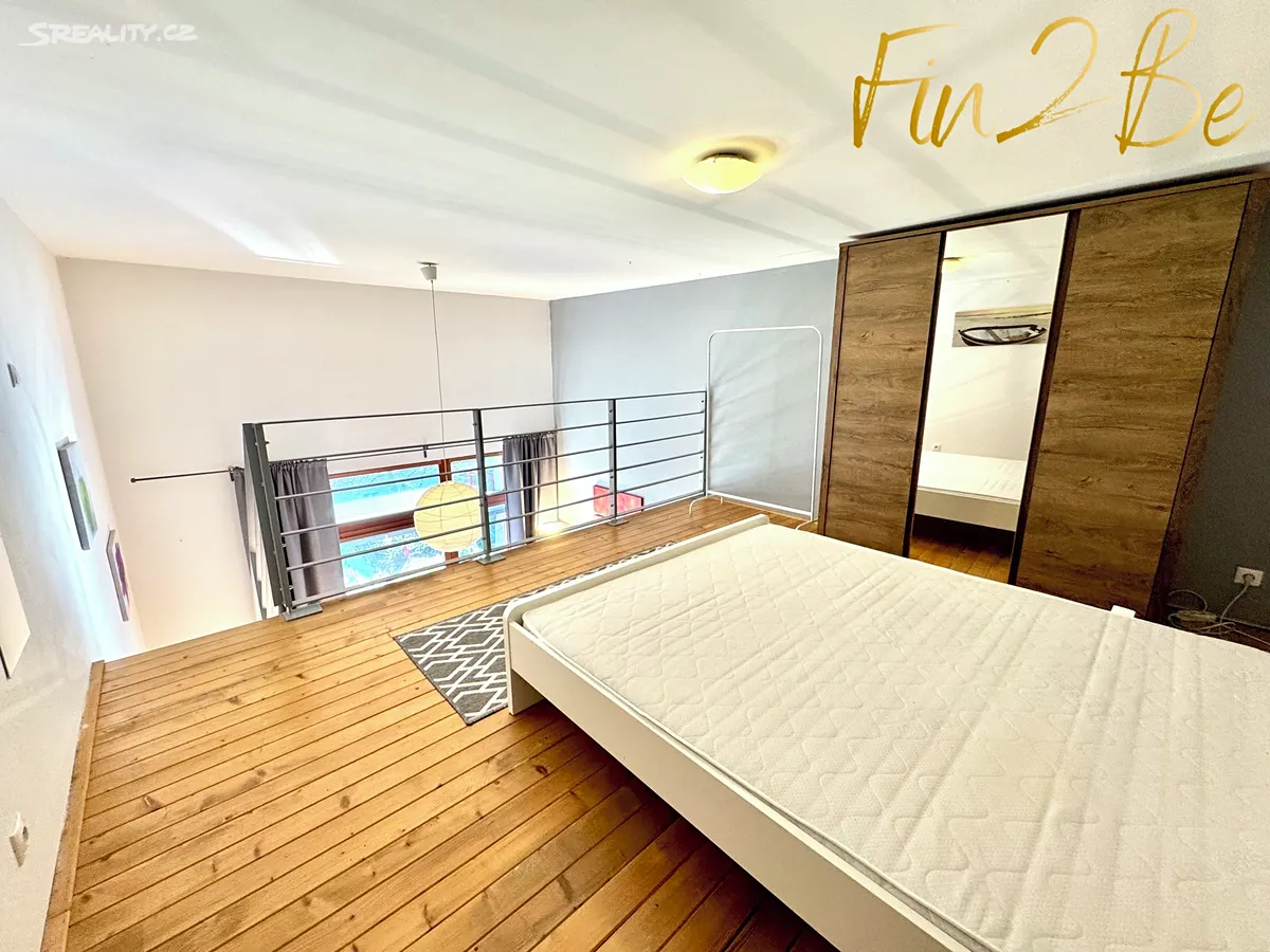 Pronájem bytu 1+kk 24 m² – pohled 6