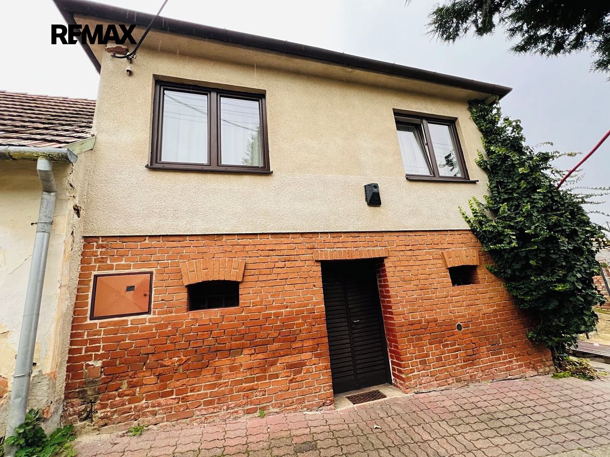 Prodej vinného sklepa 60 m², Kyjov – fotka 1 z 3