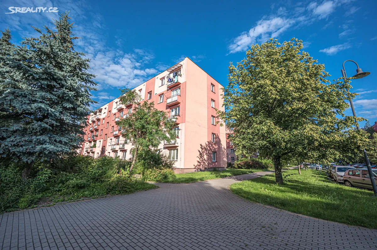 Prodej bytu 2+1 52 m², kpt. Nálepky