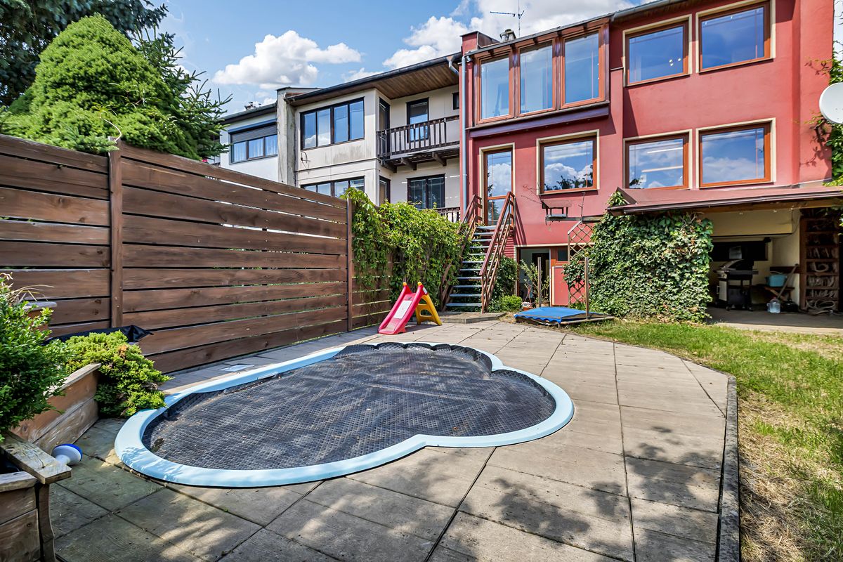 Prodej rodinného domu 140 m², pozemek 295 m² – fotografie 4
