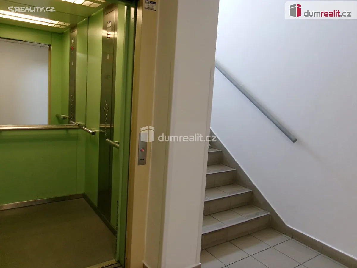 Pronájem bytu 1+kk 40 m² – pohled 6