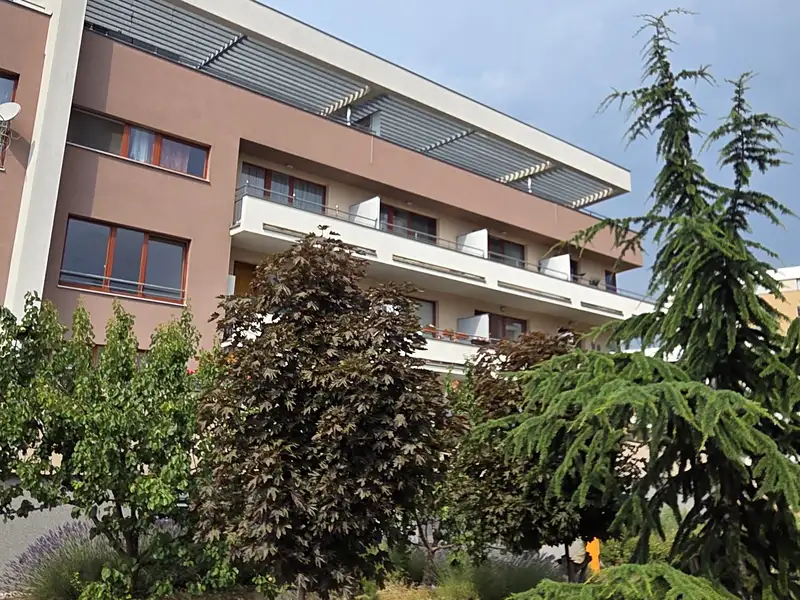 Prodej bytu 2+kk 54 m², Praha – náhled fotky 1