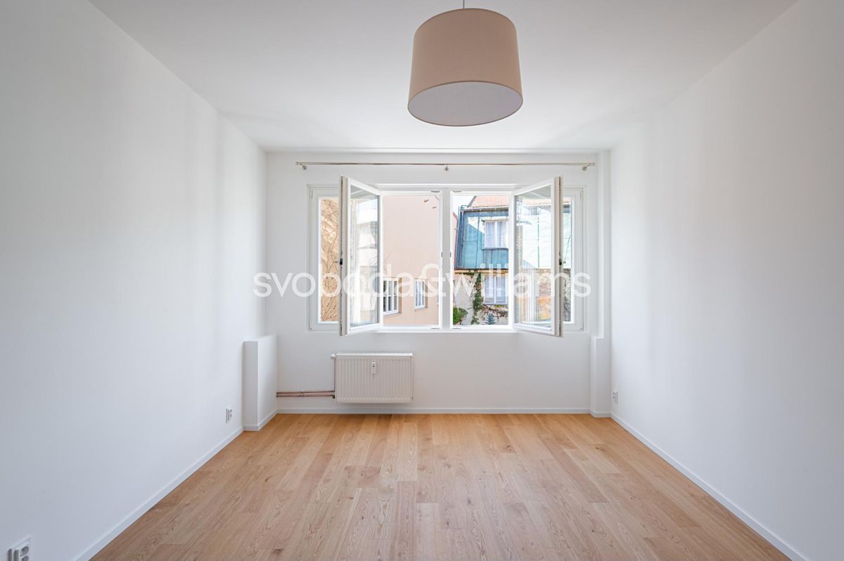 Pronájem bytu 1+kk 31 m²