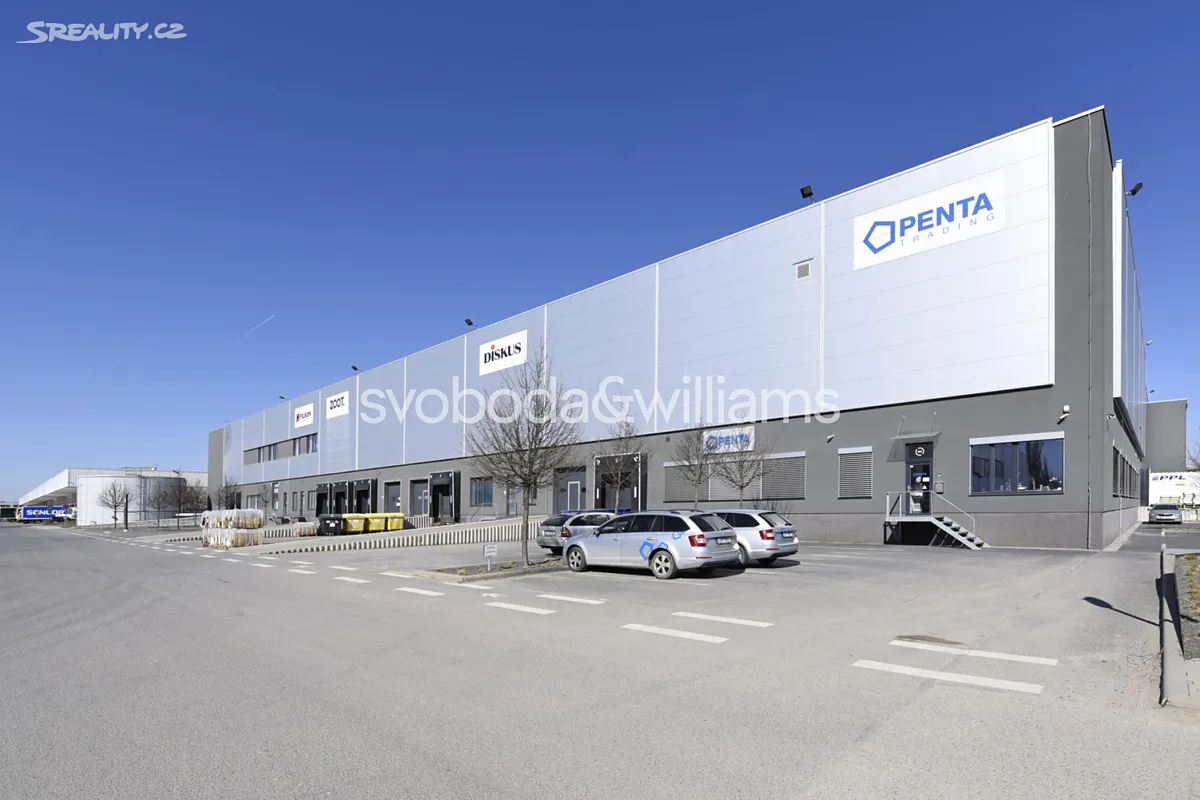 Pronájem skladového prostoru 12500 m², Říčany