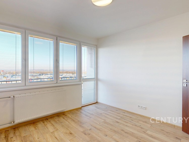Квартира 2+kk в оренду, 36 м² (12 з 21)