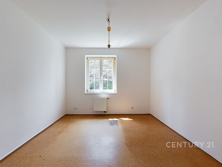 Prodej komerčního prostoru, 273 m² (9 z 33)