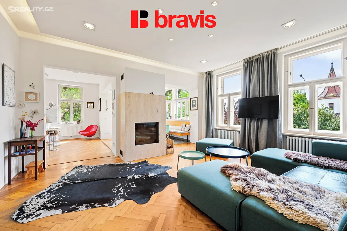 Prodej vily 273 m², pozemek 1997 m², Riegrova
