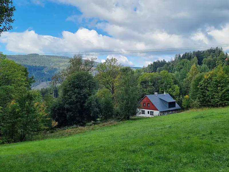 Prodej chalupy 155 m², pozemek 973 m², Strážné – náhled fotky 3