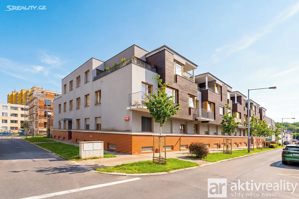 Prodej bytu 3+1 110 m², Mezi domky