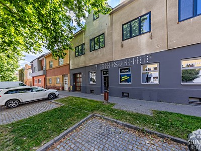 Pronájem obchodního prostoru 160 m²