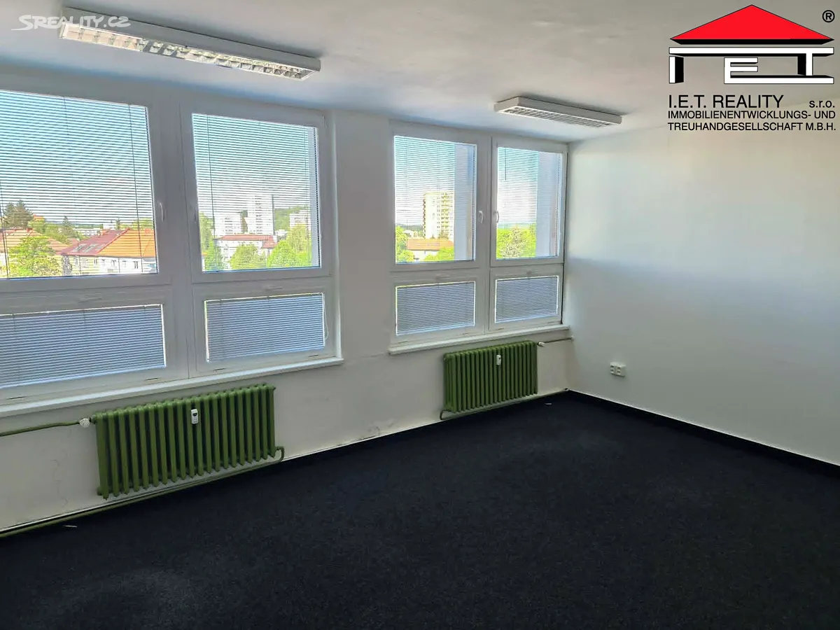 Pronájem kanceláře 26 m² – pohled 3