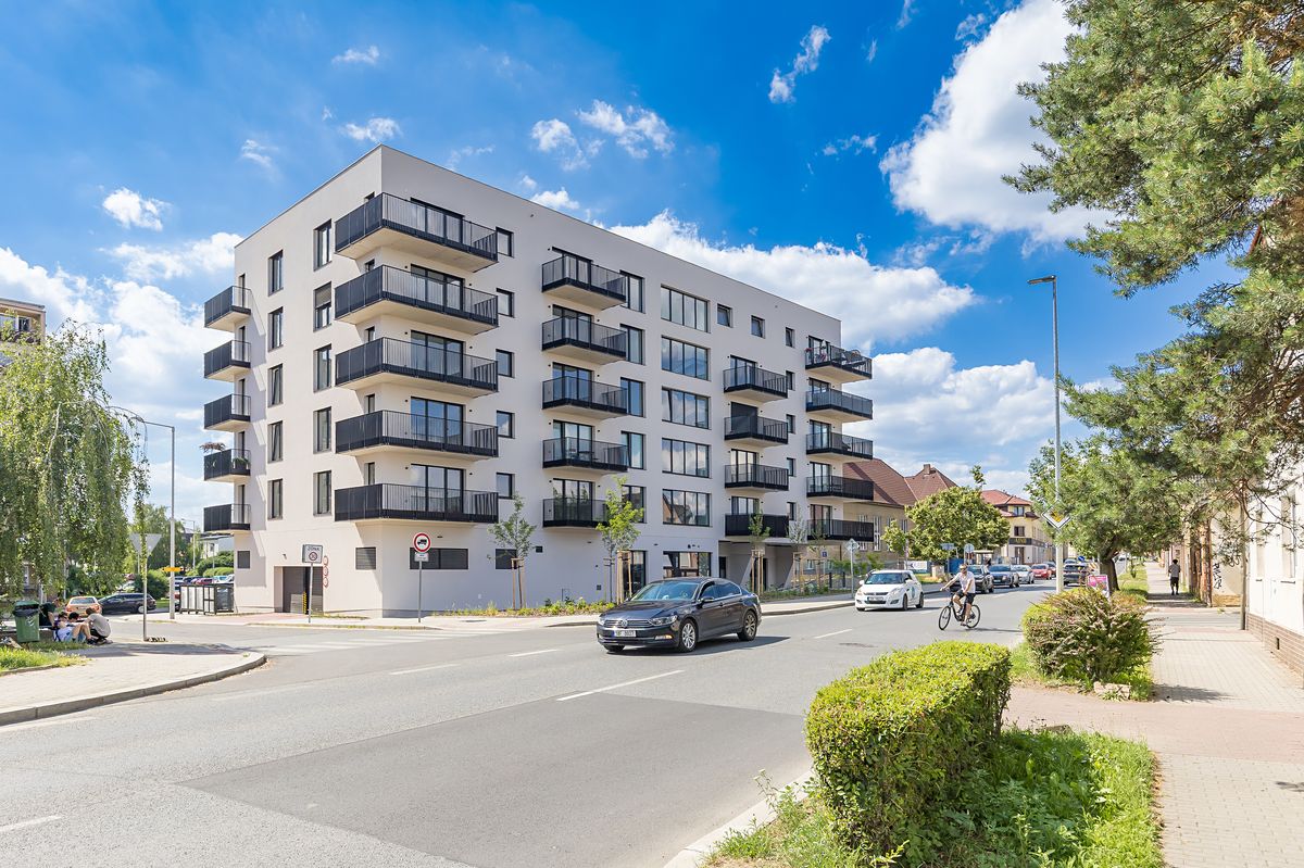 Prodej bytu 2+kk 58 m², Praha – fotka 1 z 3