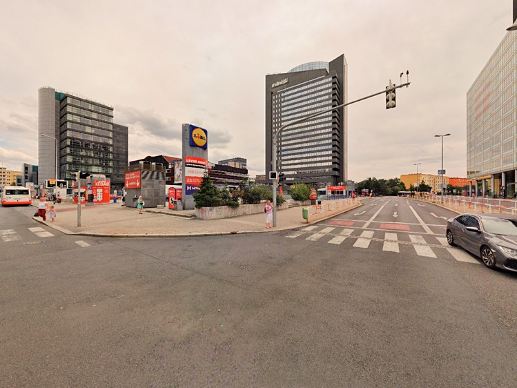 Gewerbefläche zur Miete, 450 m² (1 von 4)