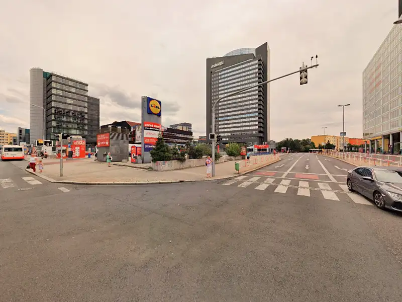 Pronájem obchodního prostoru 450 m², Praha – náhled fotky 1