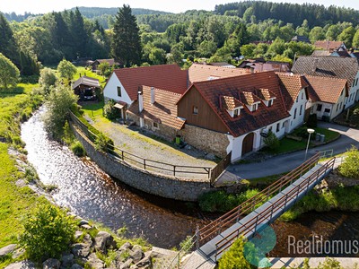 Prodej  chalupy 295 m², pozemek 3 066 m²