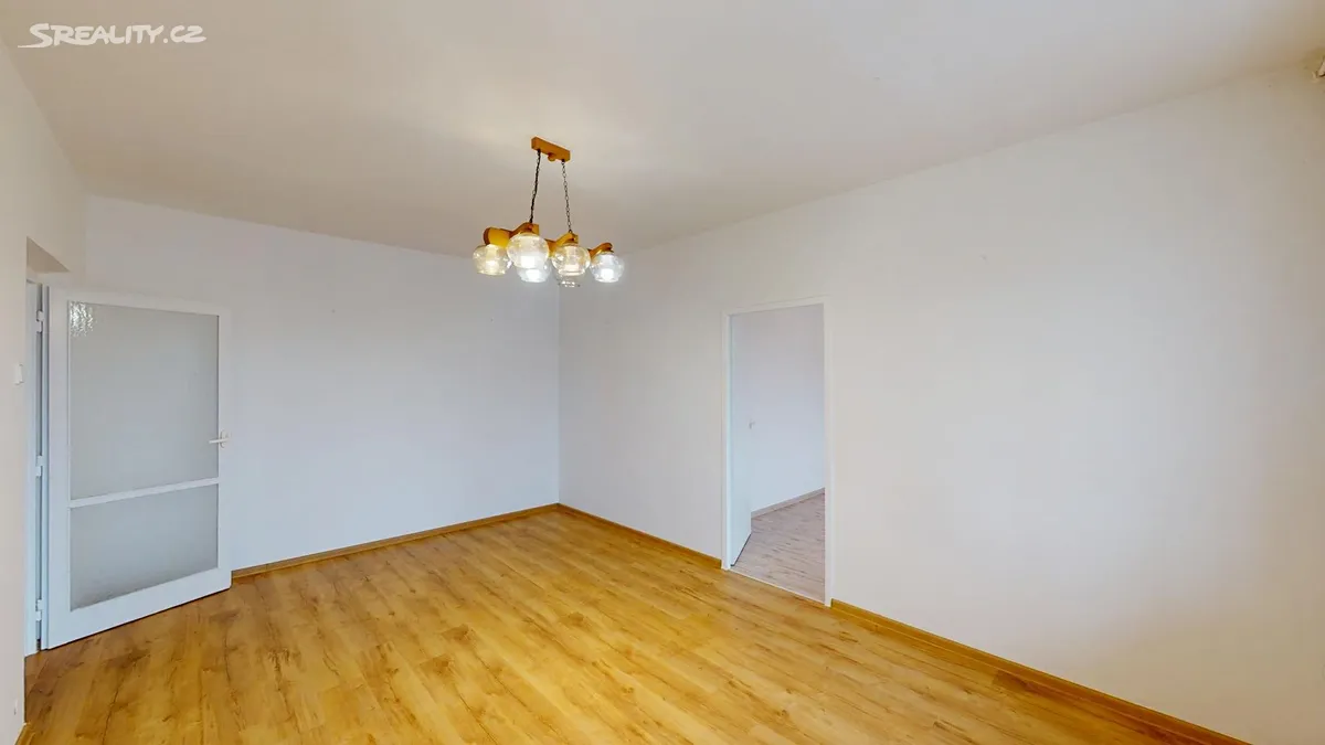 Pronájem bytu 2+1 51 m² – pohled 4