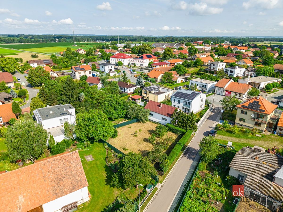 Prodej stavebního pozemku 569 m² – fotografie 3