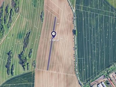 Prodej pole 3708 m²