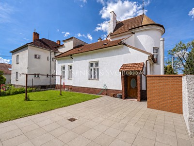 Prodej  vily 219 m², pozemek 729 m²