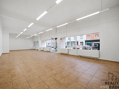 Pronájem obchodního prostoru 230 m²