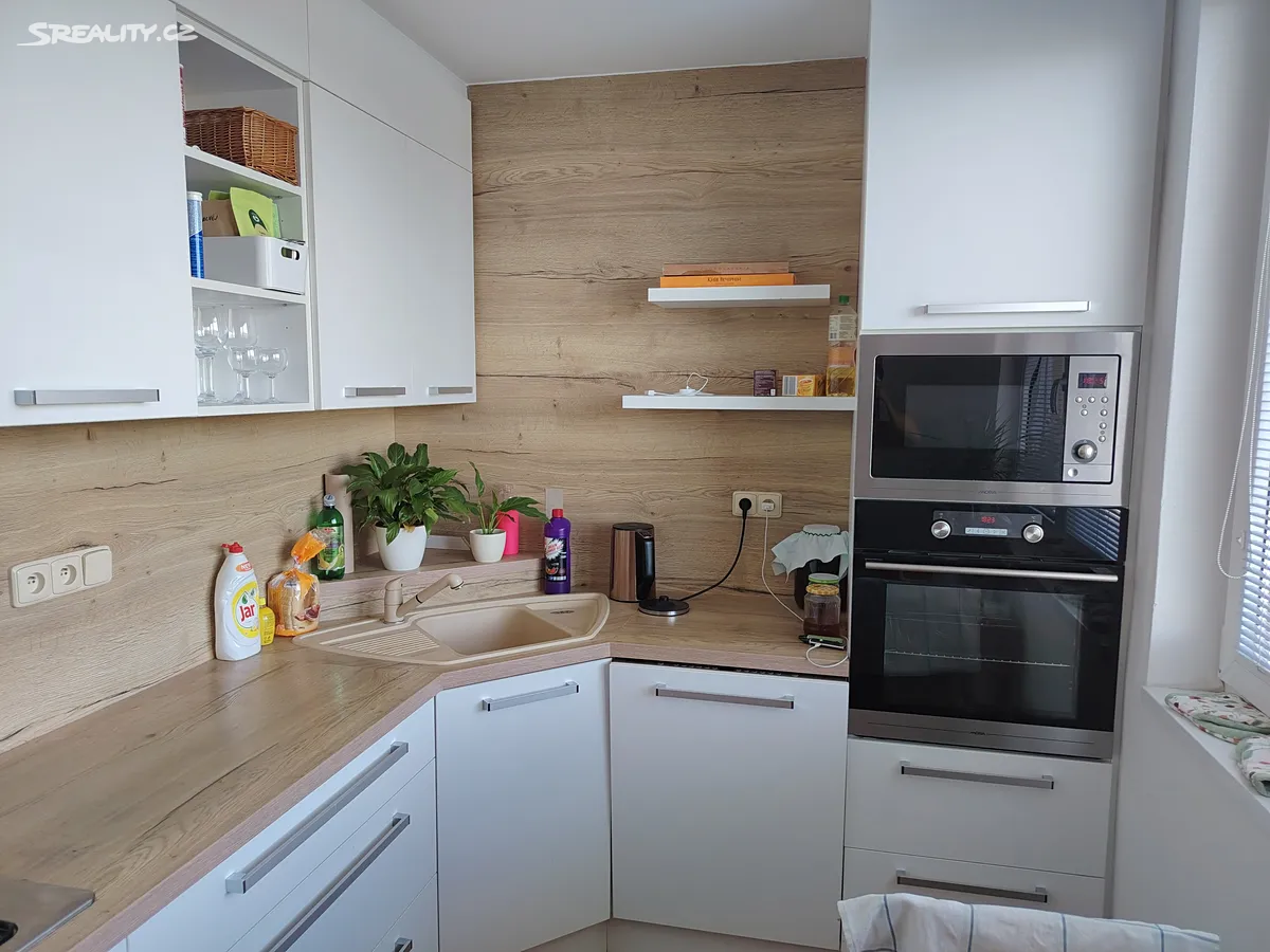 Pronájem bytu 2+1 59 m², Hodonín