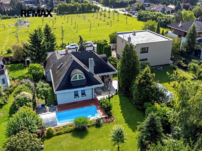 Prodej  rodinného domu 189 m², pozemek 877 m²