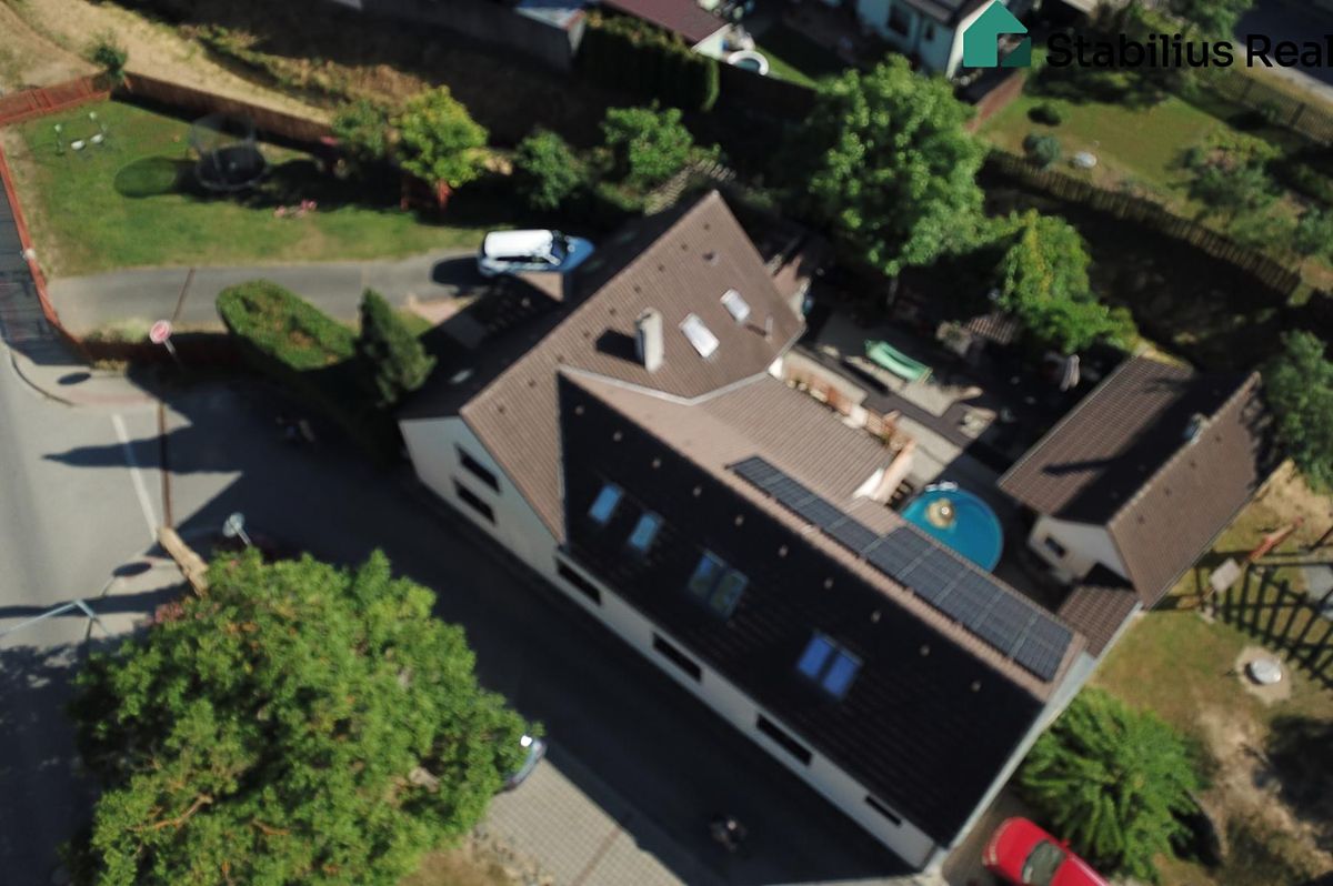 Prodej rodinného domu 264 m², pozemek 475 m² – fotografie 3