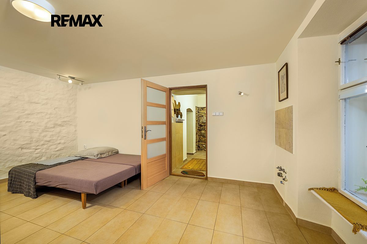 Prodej rodinného domu 150 m², pozemek 131 m² – fotografie 4