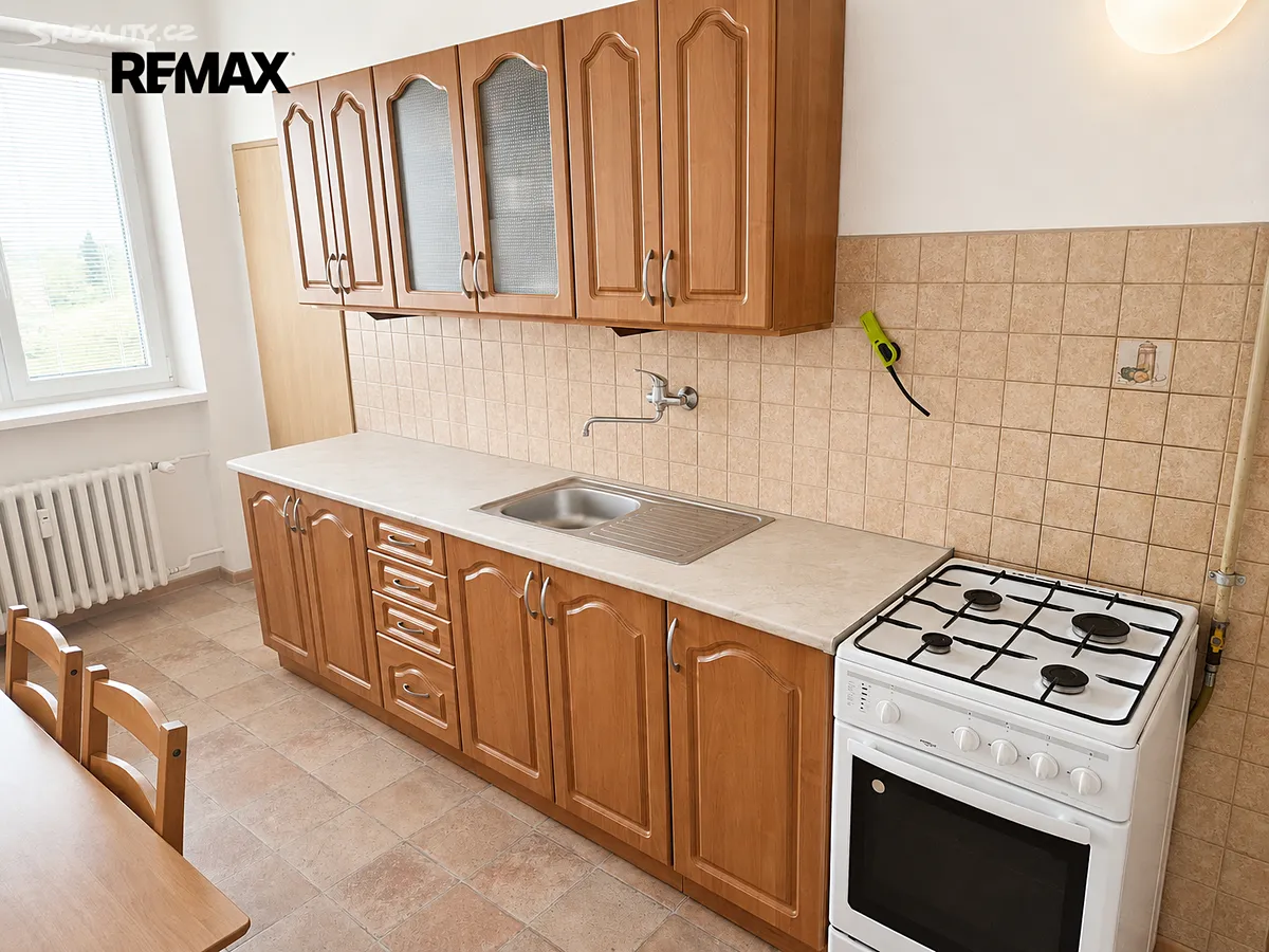 Pronájem bytu 2+1 70 m², Buzulucká