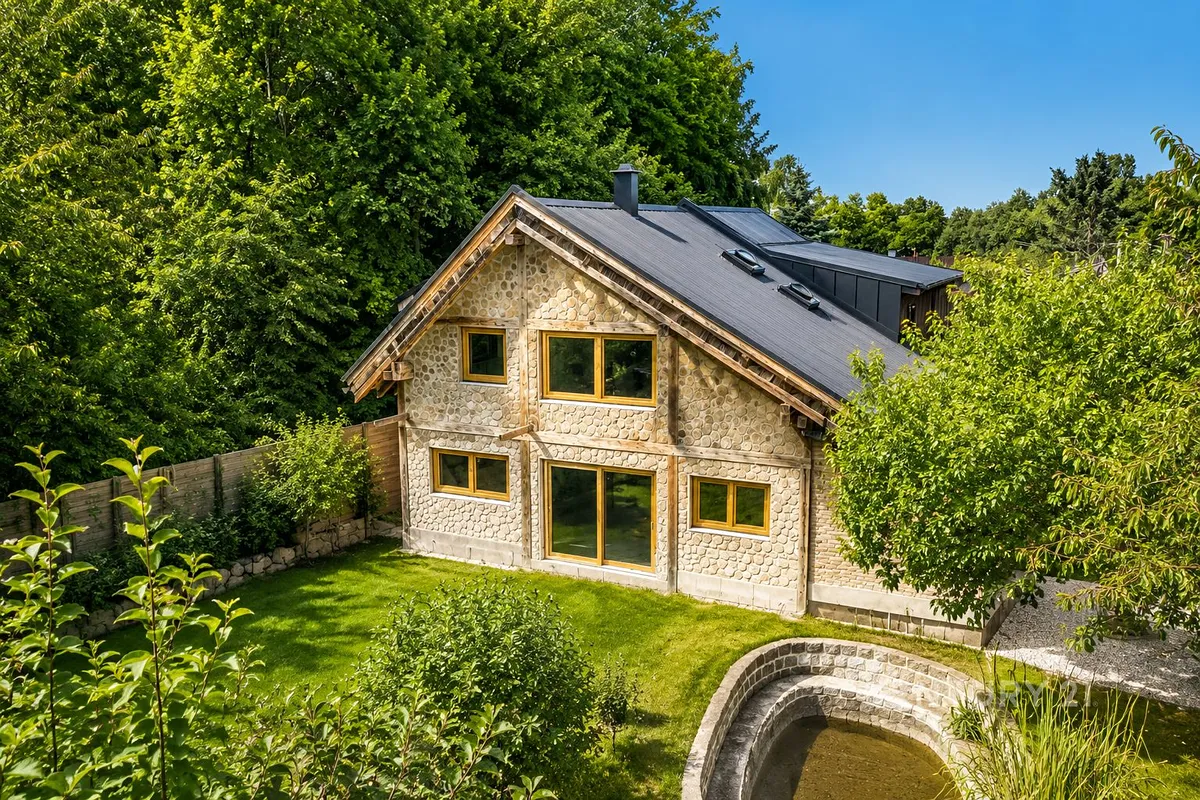 Prodej rodinného domu 190 m², pozemek 689 m²