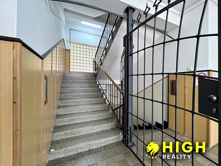 Комерційне приміщення в оренду, 490 м² (8 з 28)