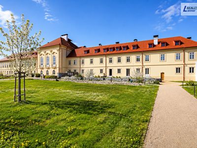 Pronájem bytu 1+kk 38 m²