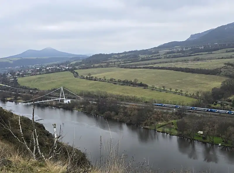Prodej lesa 13913 m², Ústí nad Labem – náhled fotky 1
