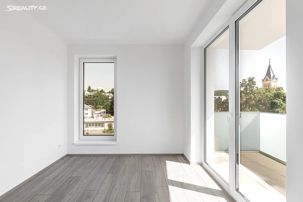 Pronájem bytu 2+kk 61 m²