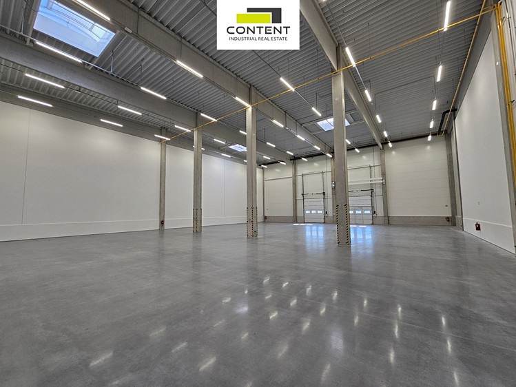 Комерційне приміщення в оренду, 816 м² (1 з 26)