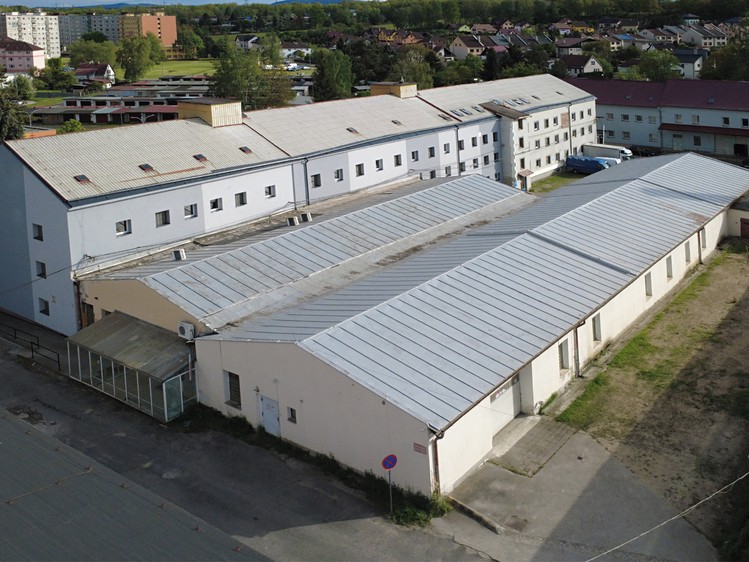 Gewerbefläche zur Miete, 720 m² (1 von 10)