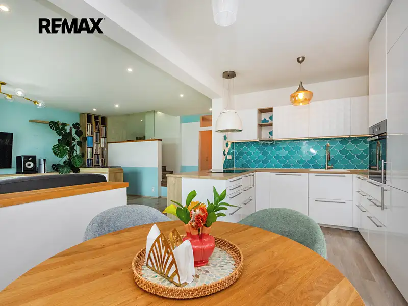 Prodej rodinného domu 155 m², pozemek 564 m², Horoušany – náhled fotky 2