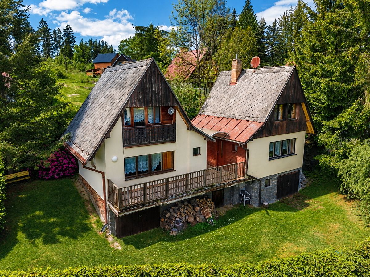 Prodej chaty 145 m², pozemek 393 m²