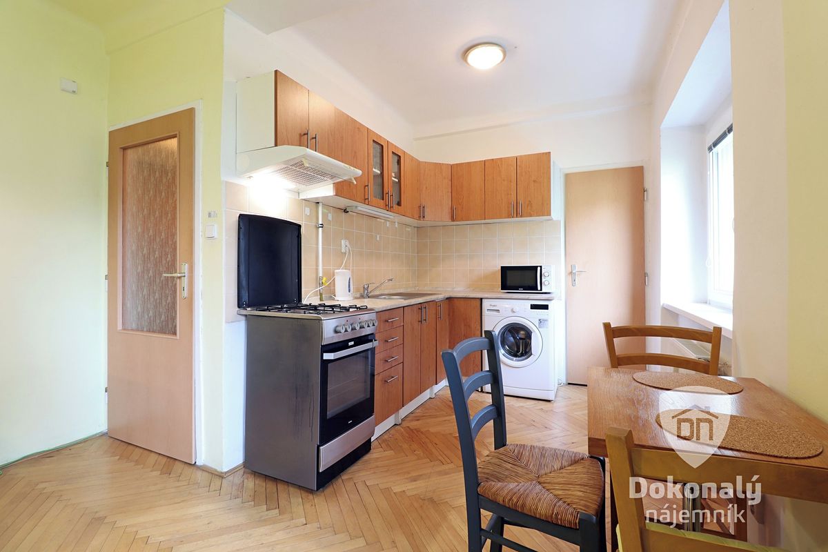 Pronájem bytu 1+kk 32 m²