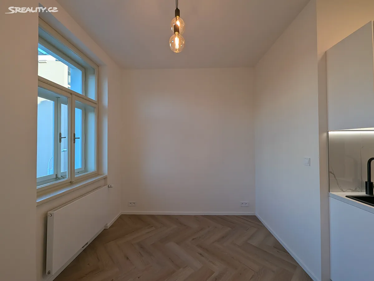 Pronájem bytu 1+kk 22 m² – pohled 6
